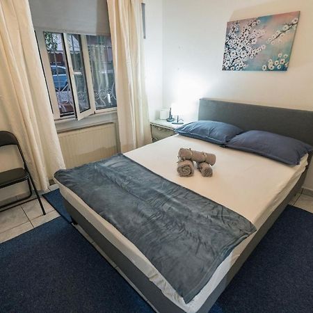 Marina Apartment Le Pirée Extérieur photo